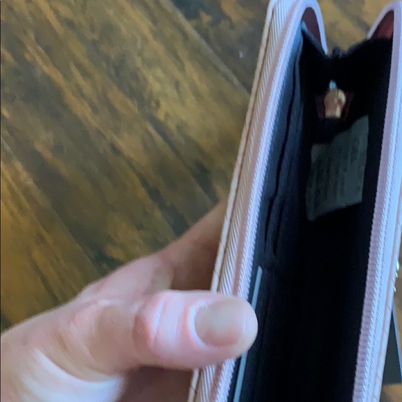 🐳 Pink wallet - Picture 3 of 4